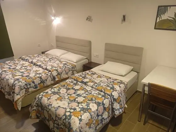 Comfort Üç Kişilik Oda, Şehir Manzaralı