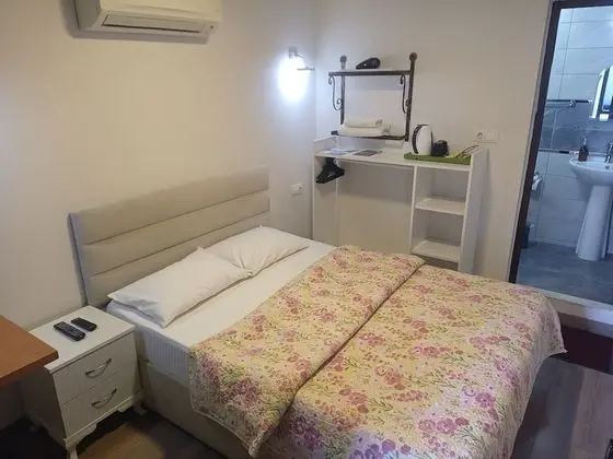 Deluxe Tek Büyük Yataklı Oda, Dağ Manzaralı