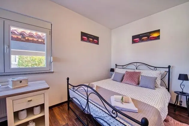 Design Villa, 5 Yatak Odası, Kişiye Özel Havuzlu, Bahçe Manzaralı