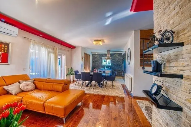 Design Villa, 5 Yatak Odası, Kişiye Özel Havuzlu, Bahçe Manzaralı