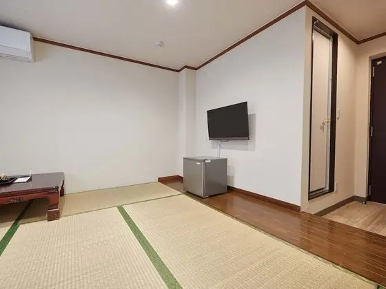 Traditional Oda (Japanese Style)