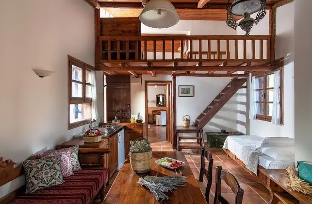 Apart Daire, 2 Yatak Odası (Attic)