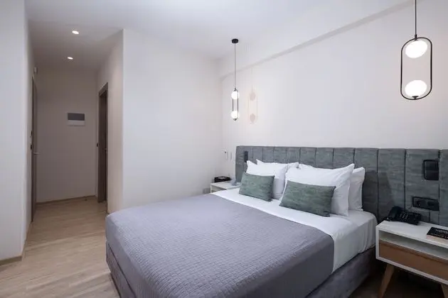 Superior Triple Room Acropolis View