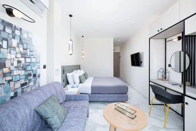 Superior Triple Room Acropolis View