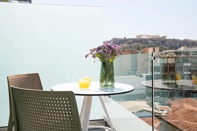 Superior Triple Room Acropolis View