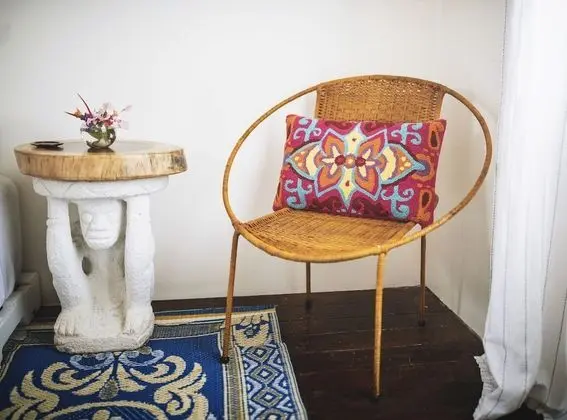 Kır Evi, Havuz Manzaralı, Havuz Kenarı