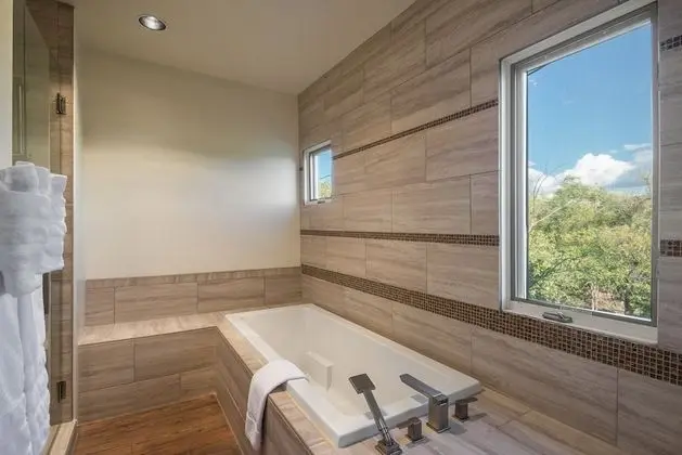 Ev (Encantada - Spacious and Luxurious Ho)