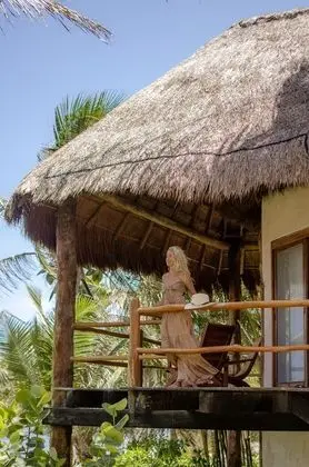 Beach Front Upper