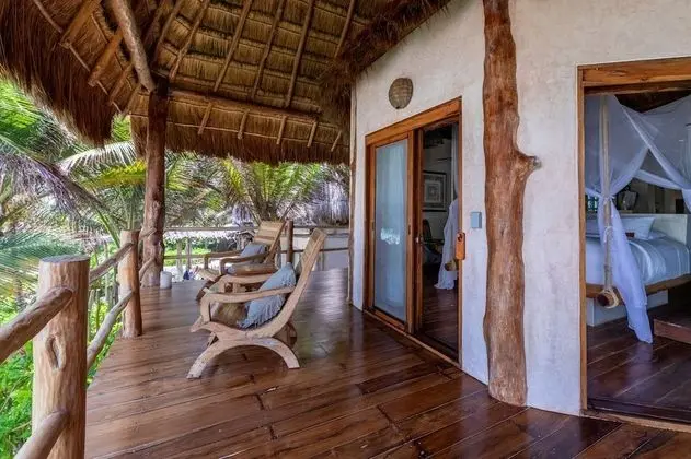 Beach Front Upper