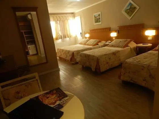 Deluxe Üç Kişilik Oda, 3 Tek Kişilik Yatak