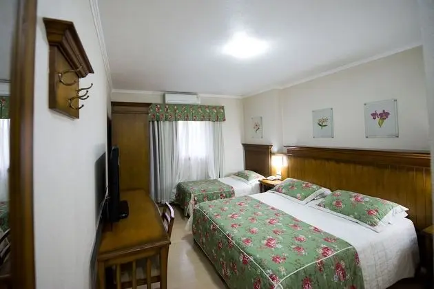 Deluxe Üç Kişilik Oda