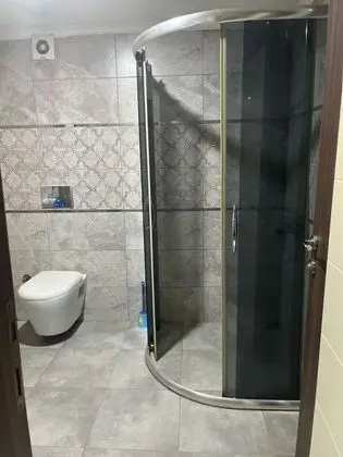 Aile Odası, Sokak Manzaralı, 1. Kat