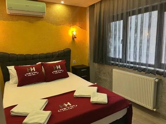 Aile Odası, Sokak Manzaralı, 2. Kat