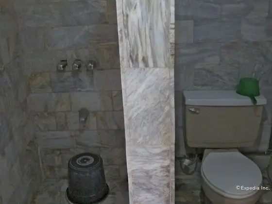 Deluxe Dört Kişilik Oda