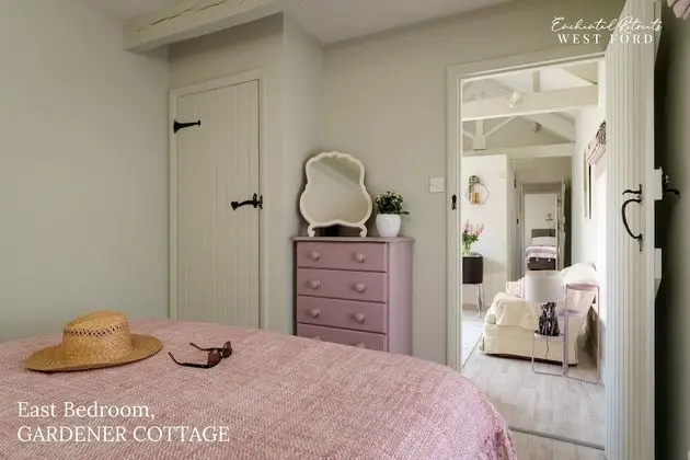 Signature Kır Evi, Özel Banyo (Gardener Cottage)