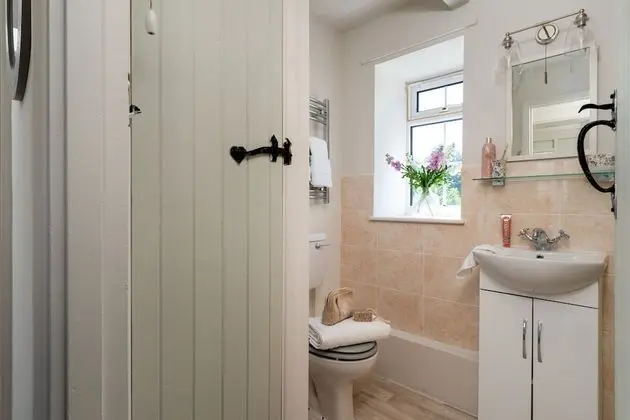 Signature Kır Evi, Özel Banyo (Gardener Cottage)