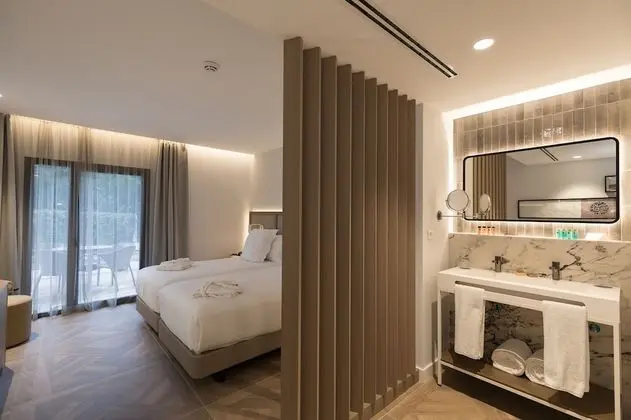 Traditional Büyük Yataklı Tek Kişilik Oda, Bahçe Manzaralı