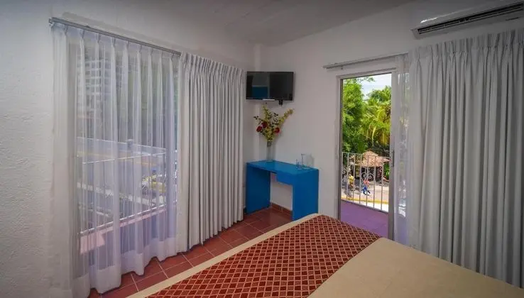Superior Tek Büyük Yataklı Oda, Balkon, Şehir Manzaralı