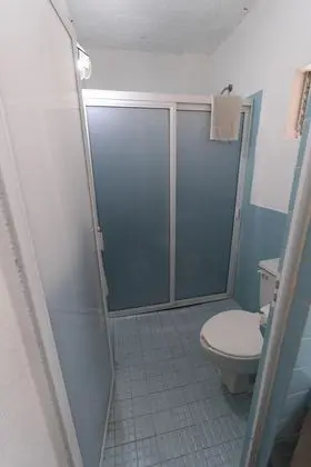 Üç Kişilik Oda