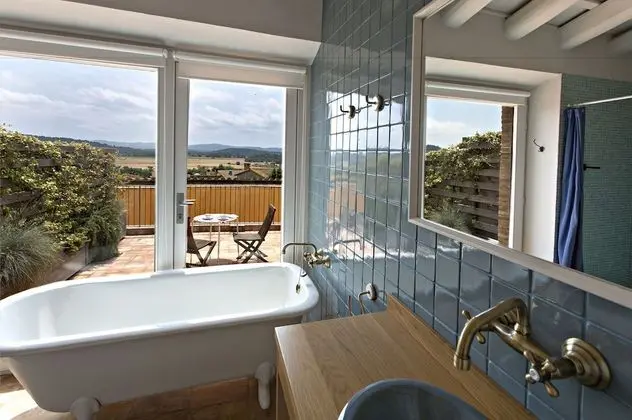 Romantic Süit, Teras