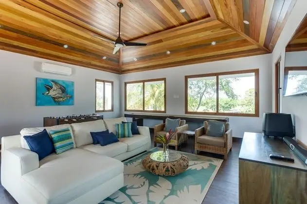 Luxury Suite, Private Pool (Private Island 26 people, 7 bedrooms-7 private bathrooms-1 public bath)