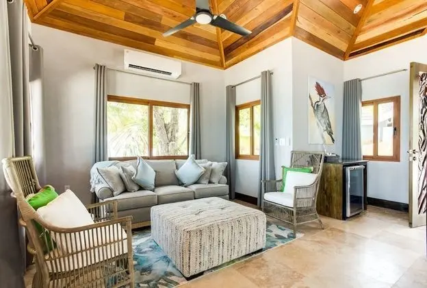 Luxury Suite, Private Pool (Private Island 26 people, 7 bedrooms-7 private bathrooms-1 public bath)