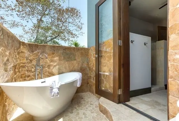Luxury Suite, Private Pool (Private Island 26 people, 7 bedrooms-7 private bathrooms-1 public bath)