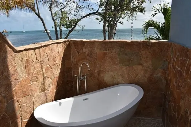 Luxury Suite, Private Pool (Private Island 26 people, 7 bedrooms-7 private bathrooms-1 public bath)