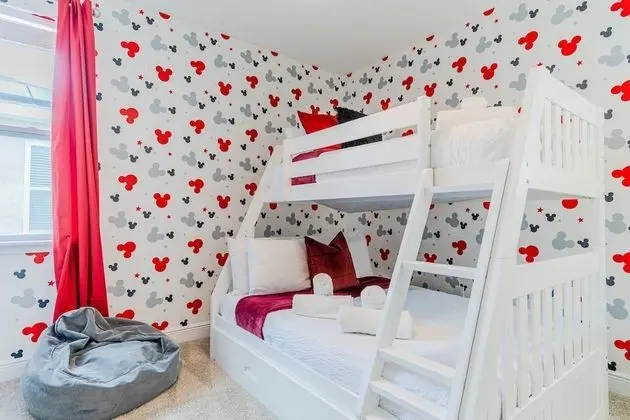 Ev, 5 Yatak Odası, Kişiye Özel Havuzlu