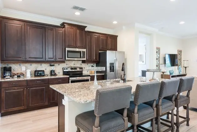 Ev Six Bedrooms With Private Pool