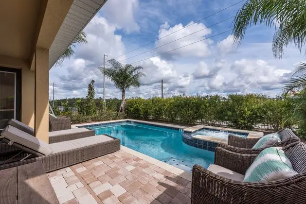 Ev Six Bedrooms With Private Pool