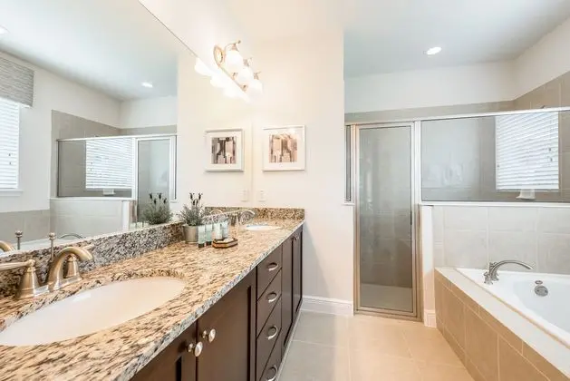 Ev Six Bedrooms With Private Pool