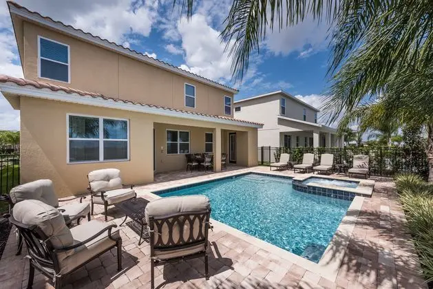 Ev Six Bedrooms With Private Pool