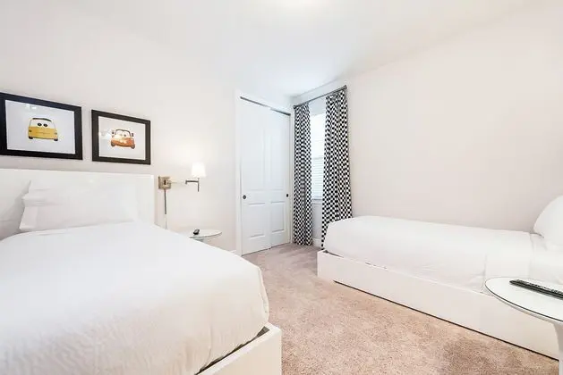 Ev Six Bedrooms With Private Pool