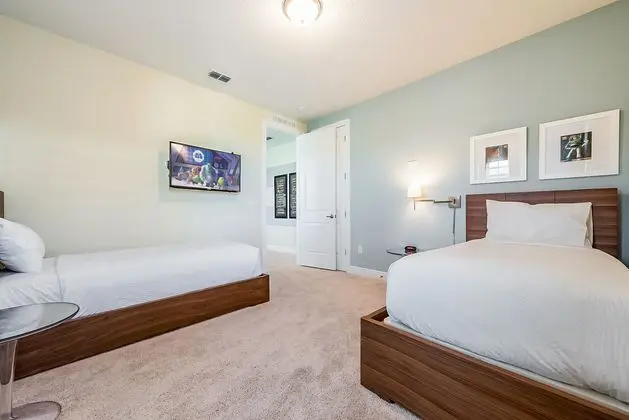 Ev Six Bedrooms With Private Pool