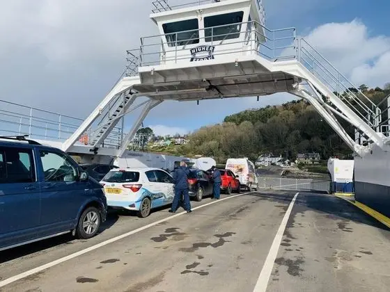 Ev