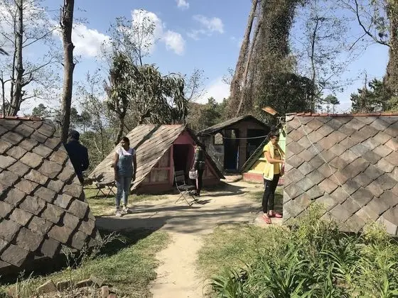 Basic Tek Büyük Yataklı Oda, Ortak Banyo, Bahçe Manzaralı