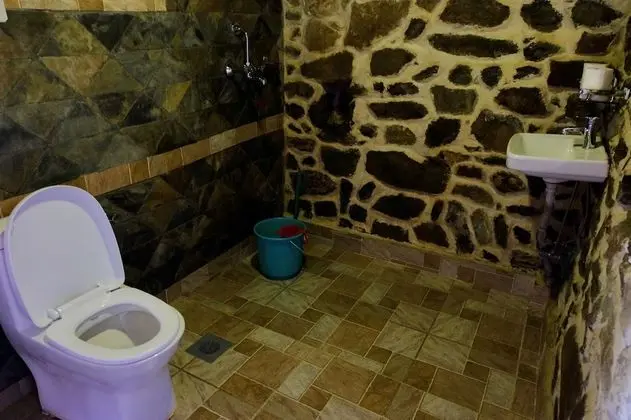 Deluxe Tek Büyük Yataklı Oda, Özel Banyo, Dağ Manzaralı