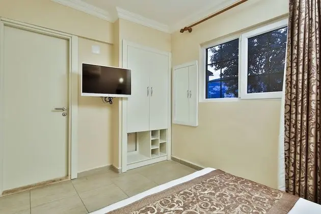 Economy Tek Büyük Yataklı Oda, 1 Çift Kişilik Yatak (Without Balcony)