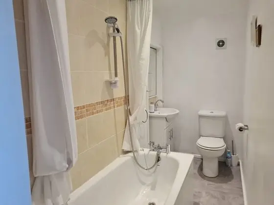 Exclusive Tek Büyük Yataklı Oda, Banyolu/Duşlu (Room 3)