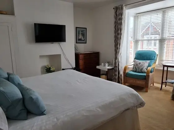 Tek Büyük veya İki Ayrı Yataklı Oda, Özel Banyo (Room 1)