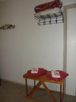 Standard Süit, 1 Yatak Odası, Sigara İçilmez, Mutfak (6 Maroon Room)