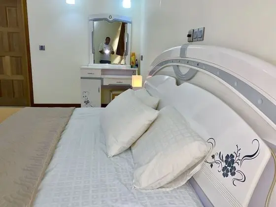 Luxury Süit, 1 En Büyük (King) Boy Yatak, Engellilere Uygun, Bahçe Manzaralı