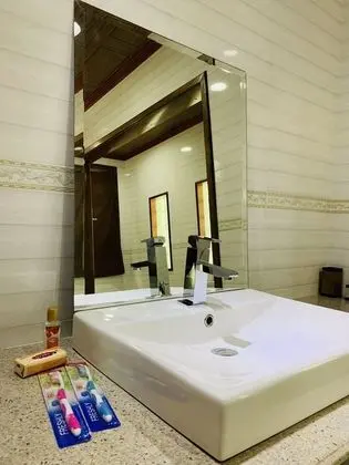 Luxury Süit, 1 En Büyük (King) Boy Yatak, Engellilere Uygun, Bahçe Manzaralı
