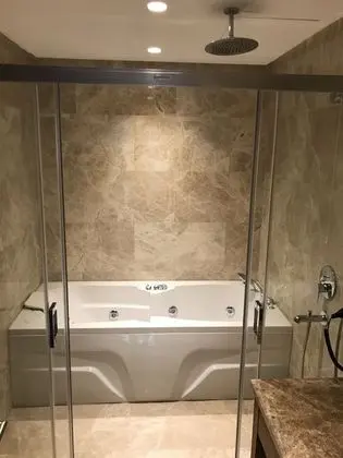 Deluxe Süit, Balkon