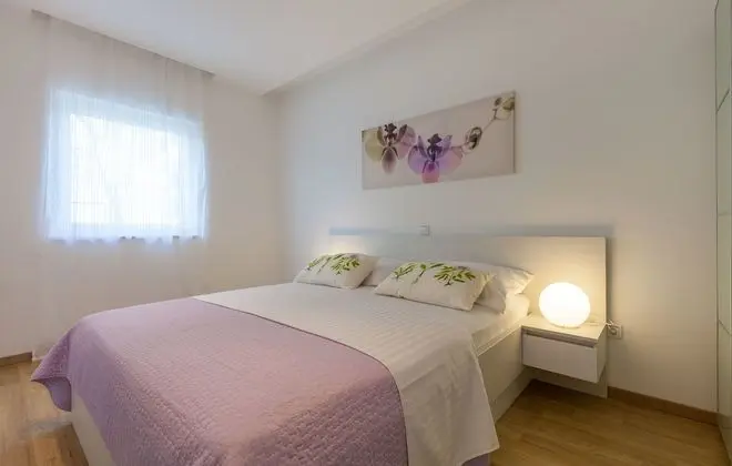 Family Apart Daire, 1 Yatak Odası, Havuz Manzaralı, Avlu