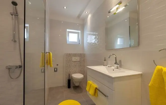 Family Apart Daire, 2 Yatak Odası, Teras, Havuz Manzaralı