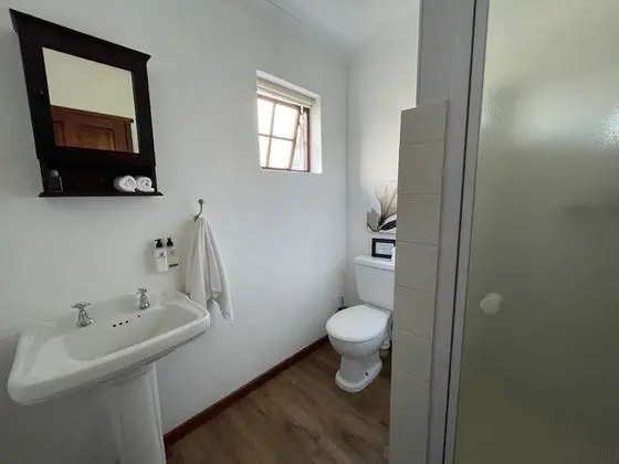 Standard Kır Evi, 3 Yatak Odası, Üzüm Asması Manzaralı