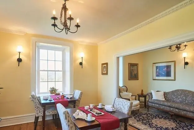 Luxury Tek Büyük Yataklı Oda