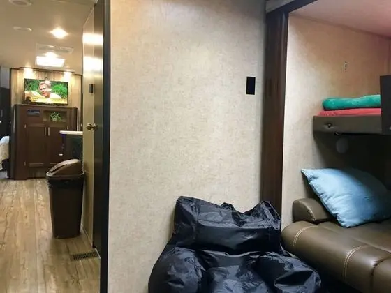 Family Karavan, 2 Yatak Odası, Park Manzaralı